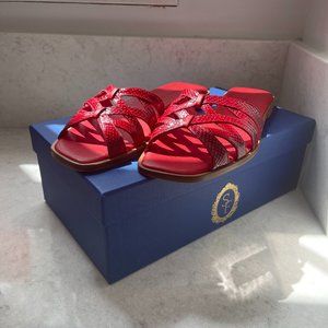 Sarah Flint - Kim Sandal